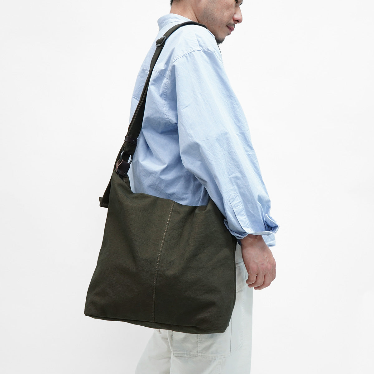 KUROSABI -Black Rust Dye- Shoulder Bag GRN9605