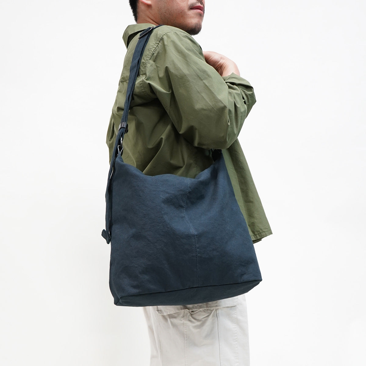 KUROSABI -Black Rust Dye- Shoulder Bag GRN9605