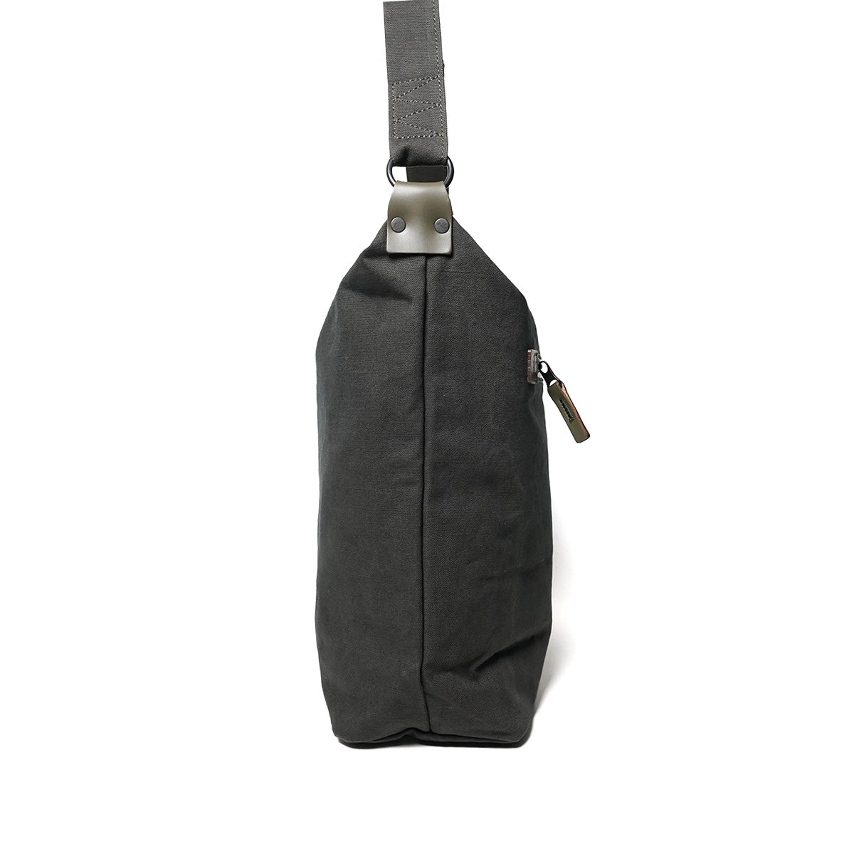 KUROSABI -Black Rust Dye- Shoulder Bag GRN9605