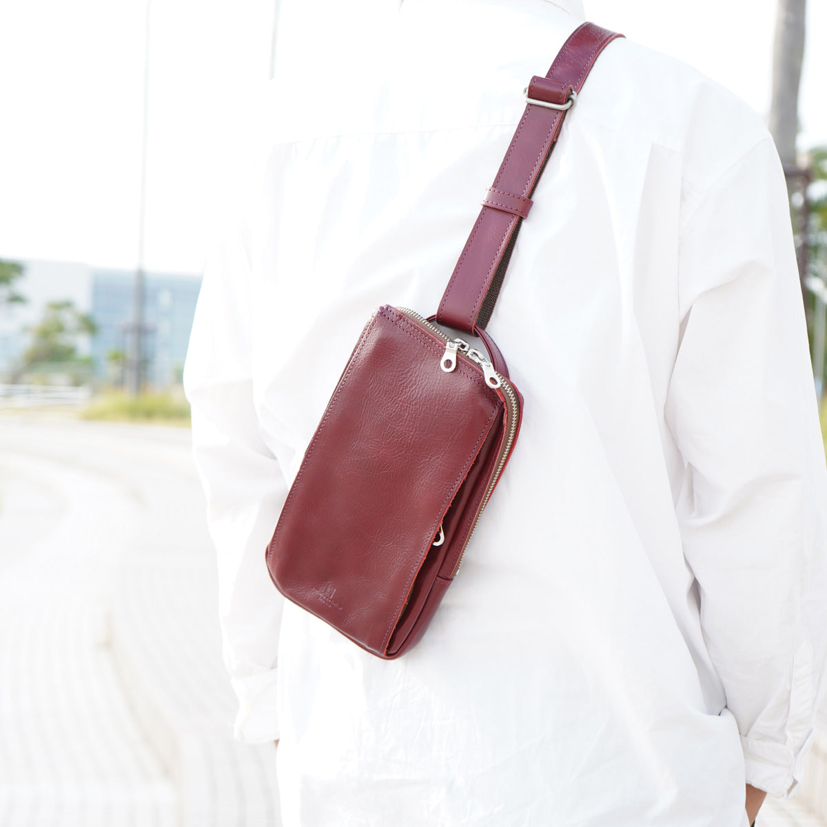 SLANTING -Slanting- Vertical Sling Bag S KOT1007