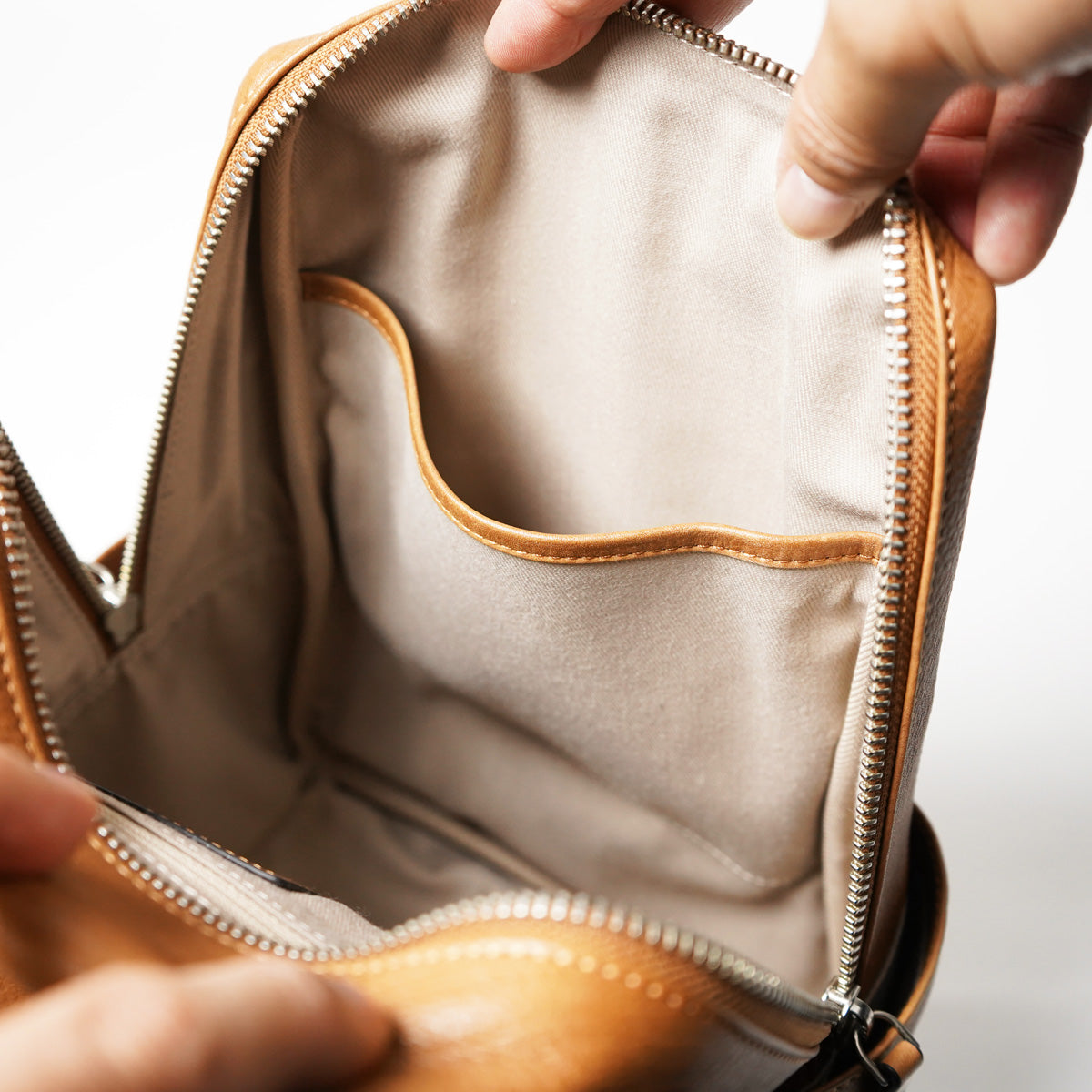 BAFU Leather 2-Way Backpack LZKM5001