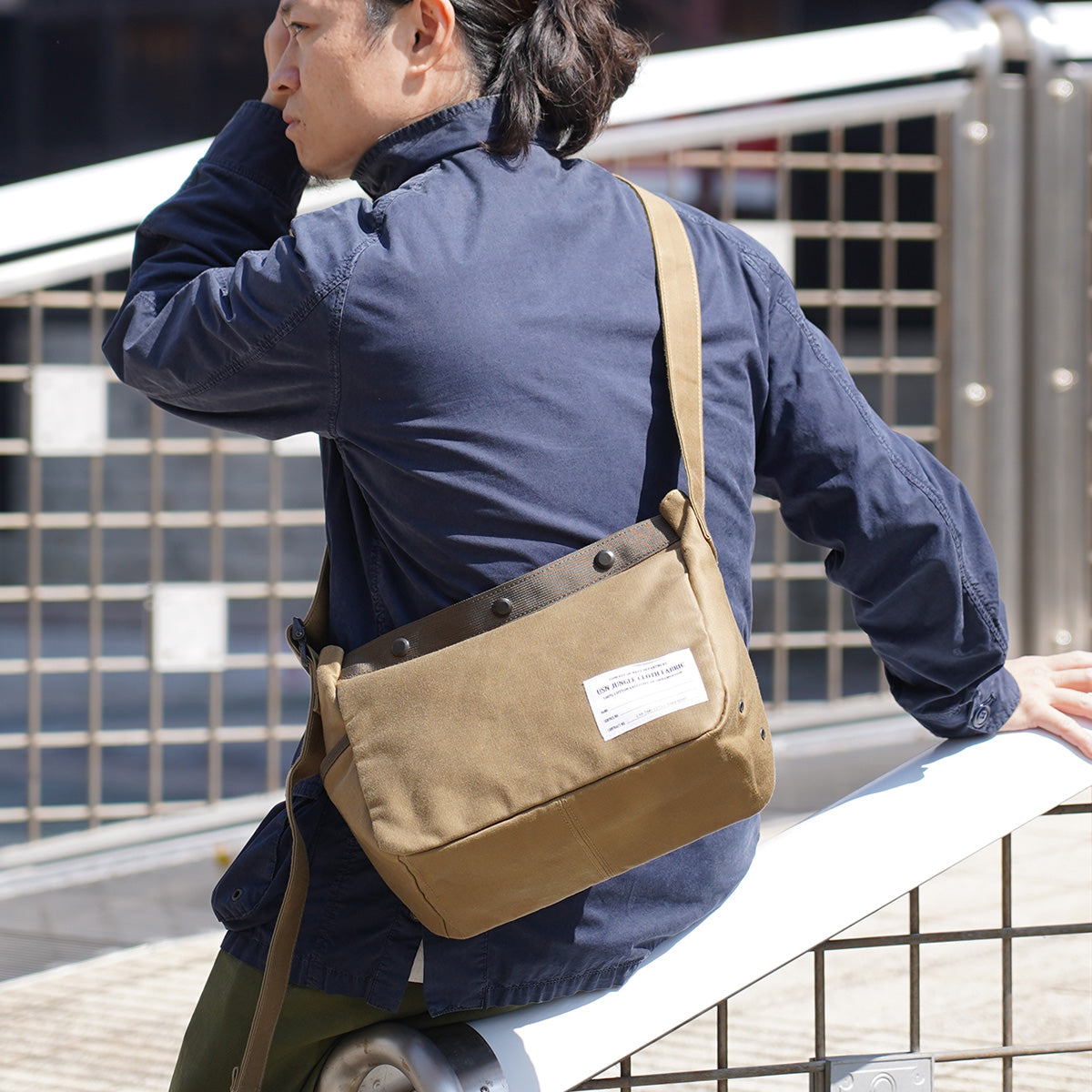 JUNGLE CLOTH Newspaper Shoulder Bag S-size GRN7700