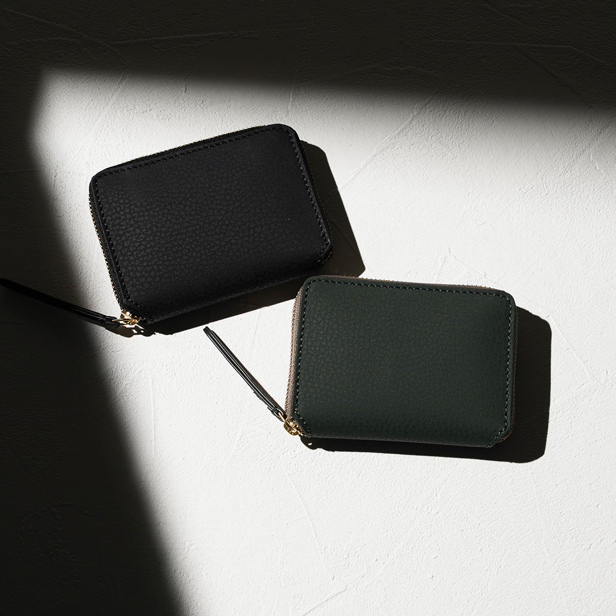 Embossed Recycled Leather Coin Purse LZKM143